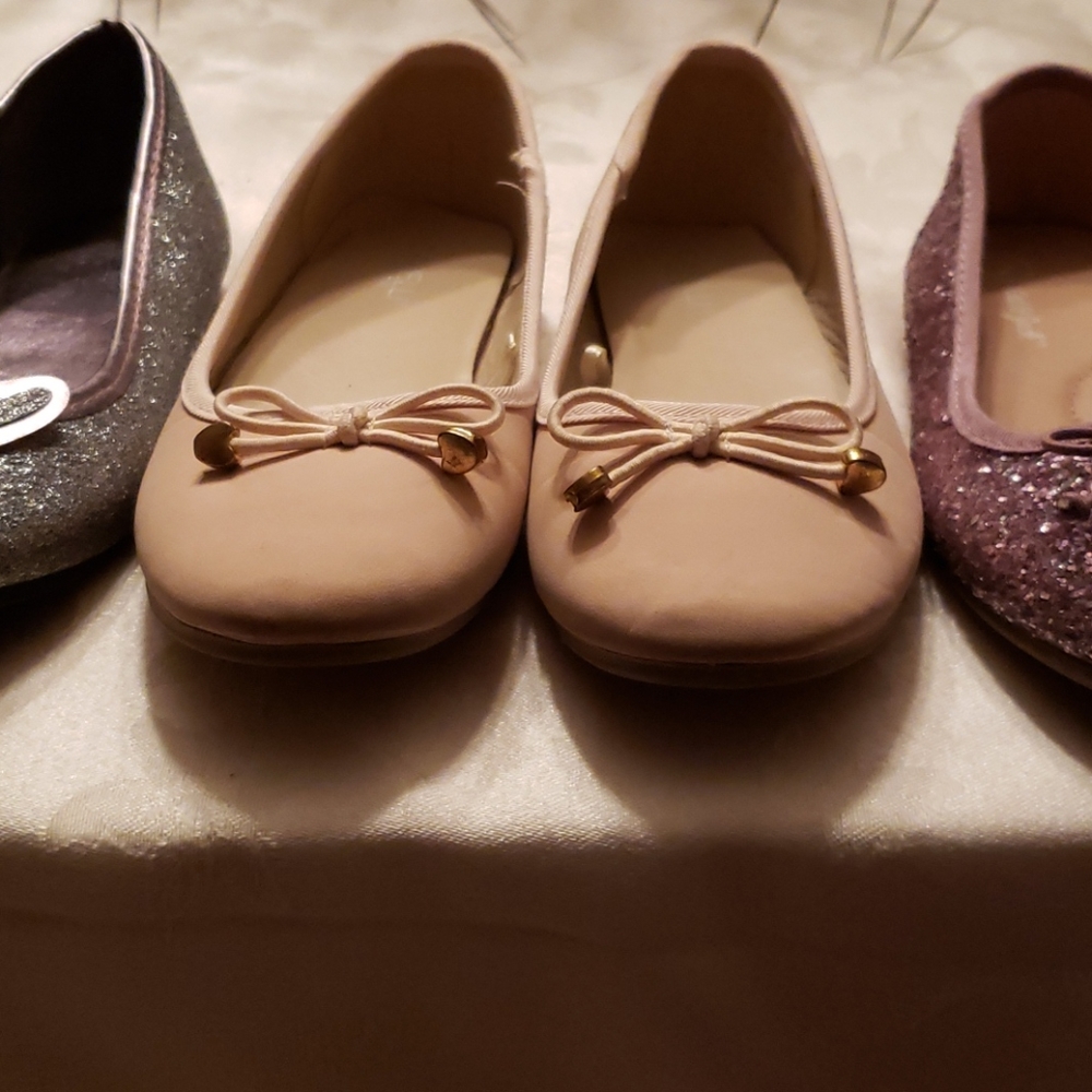 Shoes - Picture 5 of 7